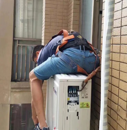 大东空调移机